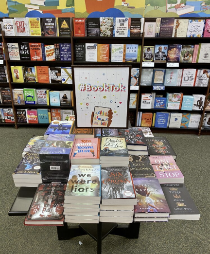 Image of a #BookTok stand at a Barnes and Noble store in Lansing, Michigan taking on Jan 22 2022 (The Current MSU)
